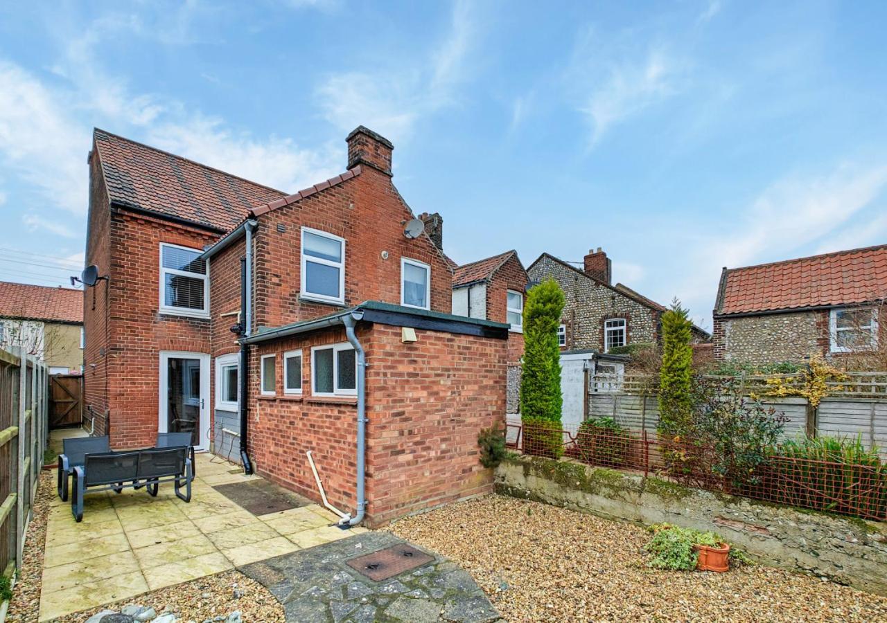 Harnser Cottage Sheringham Exterior foto